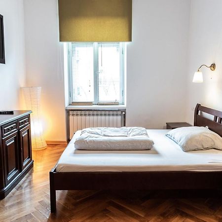 Apartament Cafe Belg Częstochowa Exteriör bild