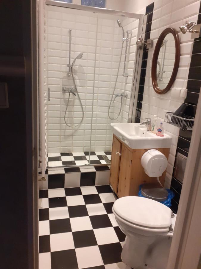 Apartament Cafe Belg Częstochowa Exteriör bild