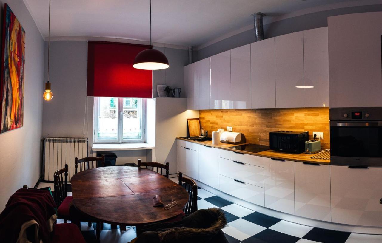 Apartament Cafe Belg Częstochowa Exteriör bild