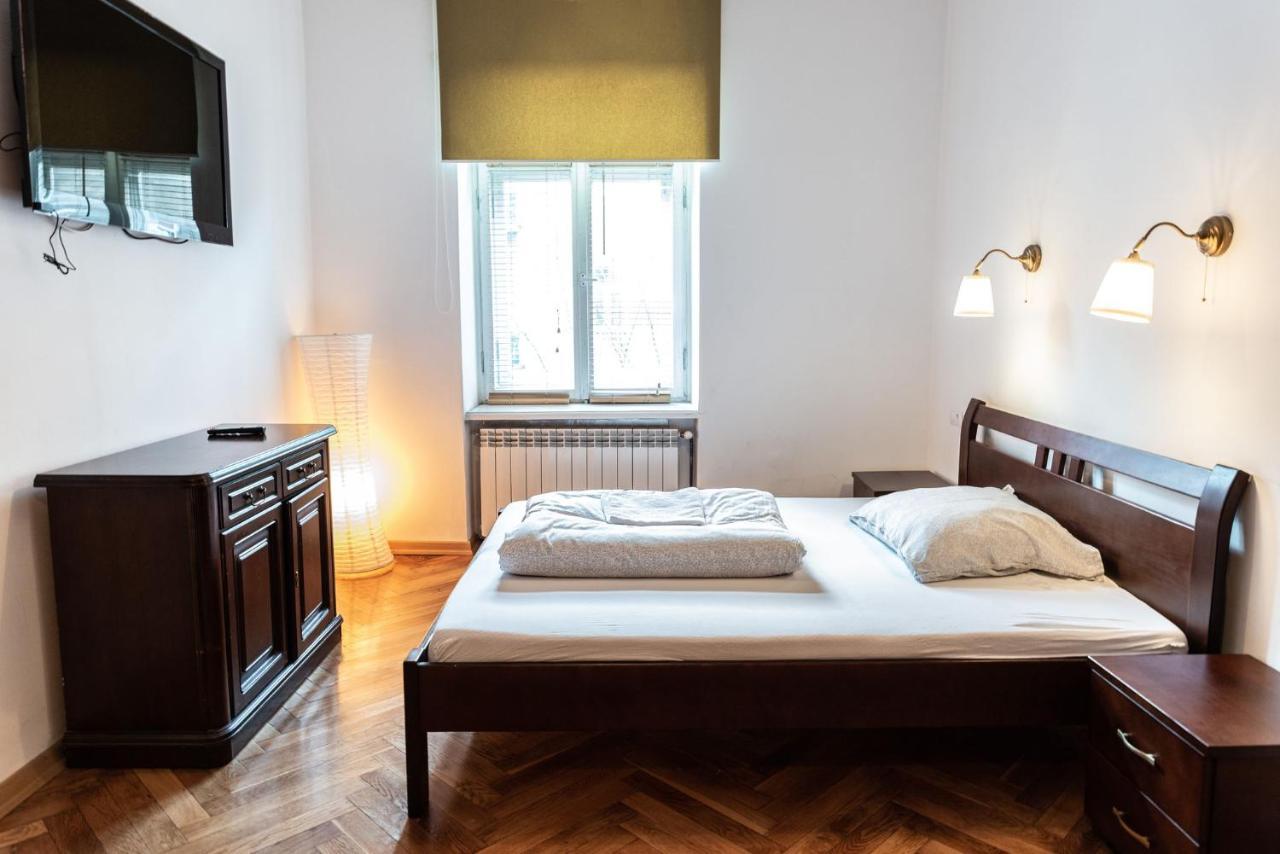 Apartament Cafe Belg Częstochowa Exteriör bild